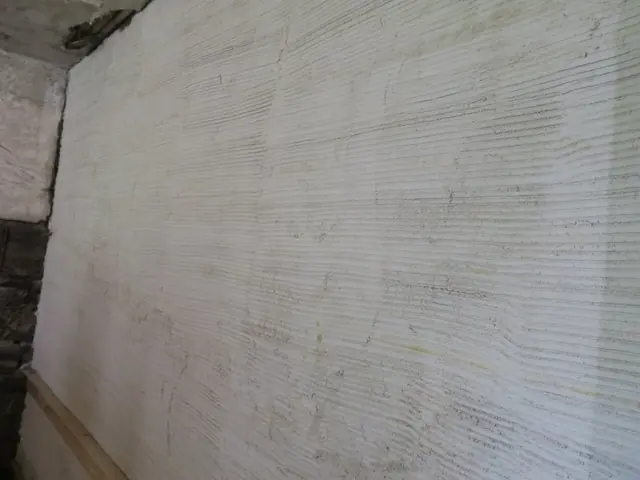 #1: Plaster scratch coat keyed into partition lath in kitchen