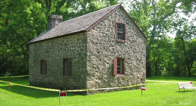 Michael Fulp, northeast perspective view (2009)
