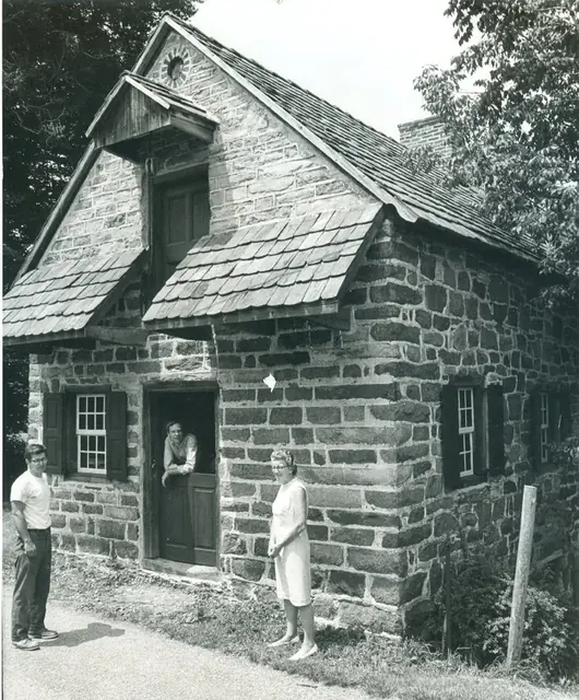 DeTurk House, perspective view from southeast (1975)