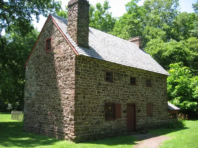Mouns Jones, southeast perspective view (2009)