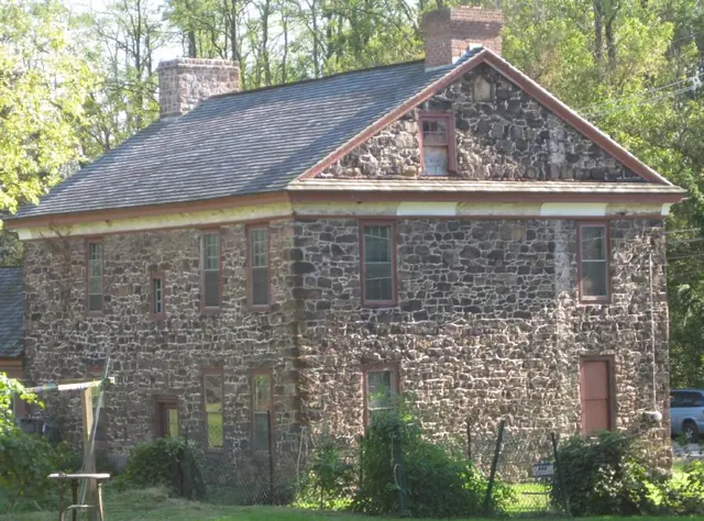 1765 George Douglass House, NE perspective