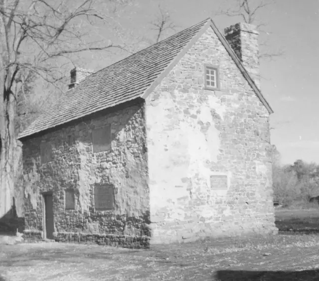 Mouns Jones House, southwest perspective view (XXXX)